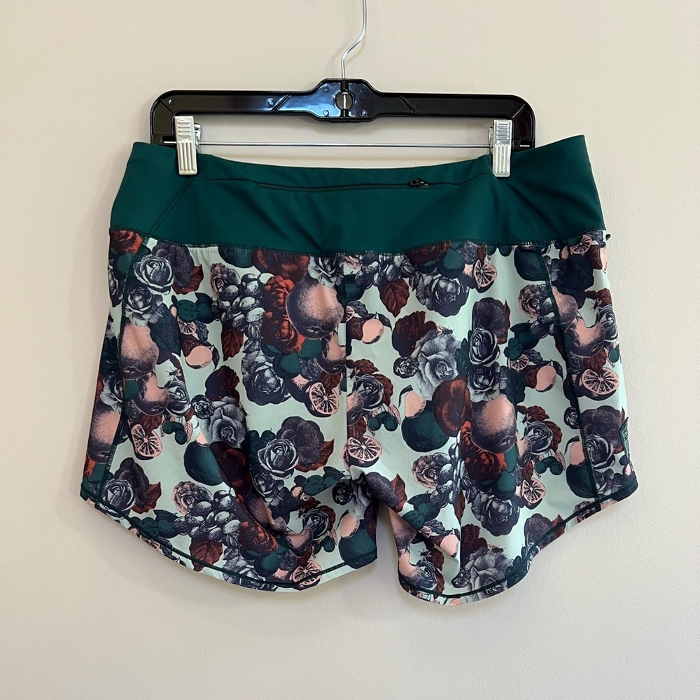 Oiselle Special Edition Long Roga Botanical 6" Running Shorts, Teal Green, 10 - Picture 3 of 11